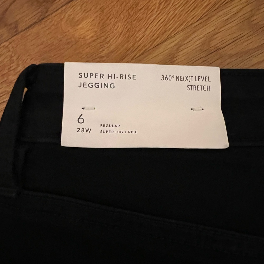 American eagle women’s jeggings (black)